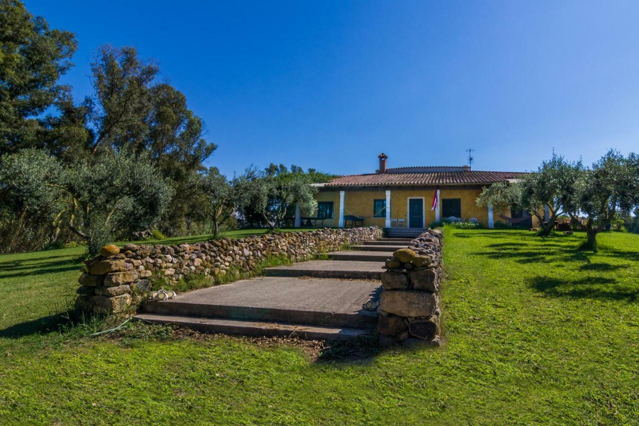 A Villa Ada B&B Arborea Buitenkant foto