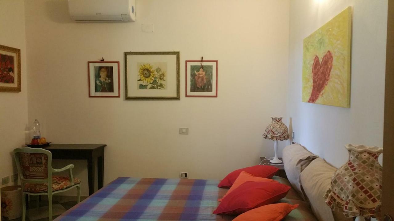 A Villa Ada B&B Arborea Buitenkant foto